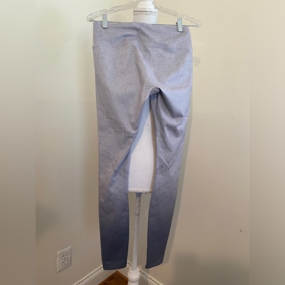 ALO YOGA HIGH Waist Air Brush Leggings In Slate Casbah Grey Size Small - Picture 5 of 6